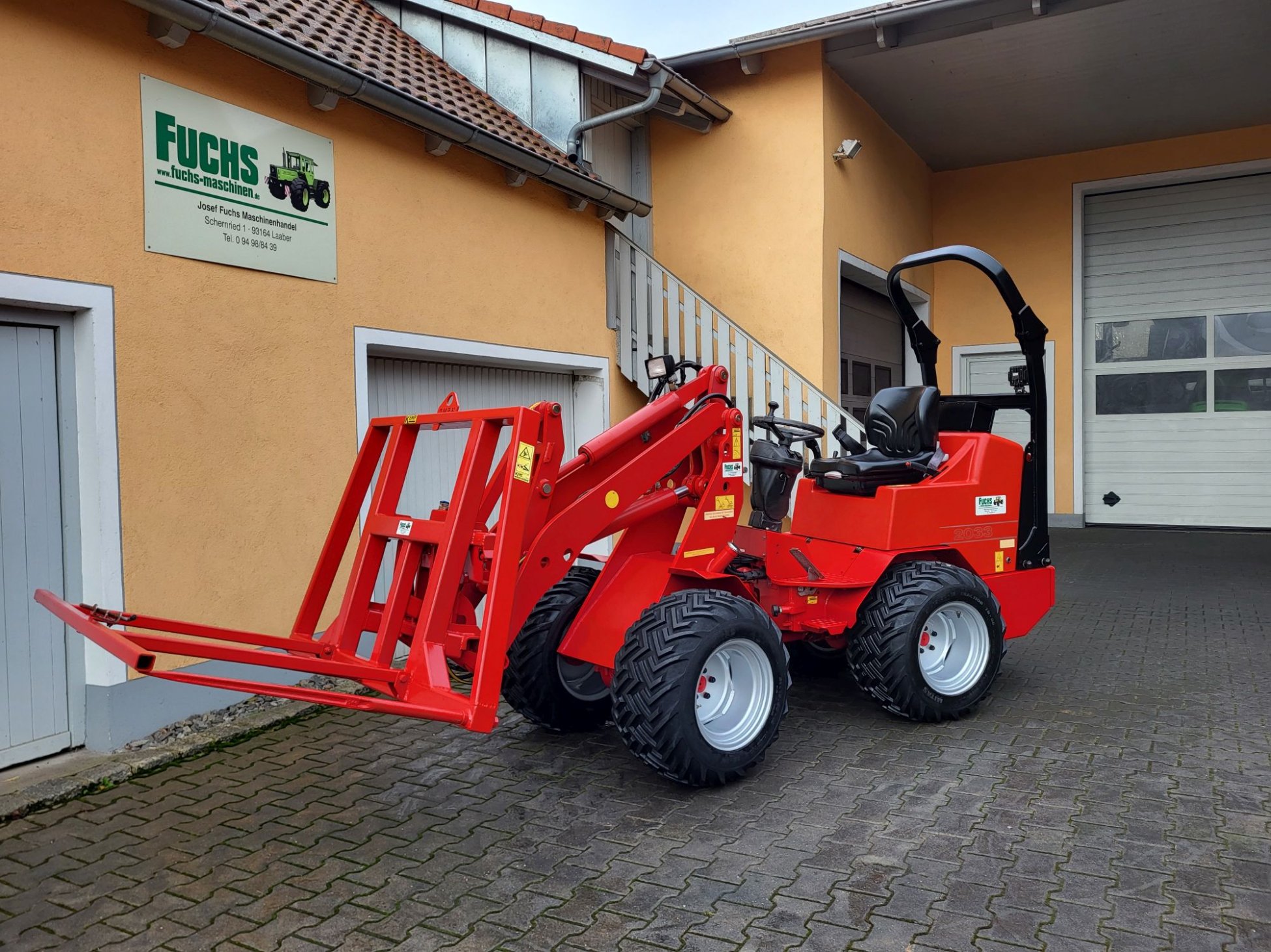 fuchs-maschinenhandel-landmaschinen-traktor-laaber-bei-regensburg